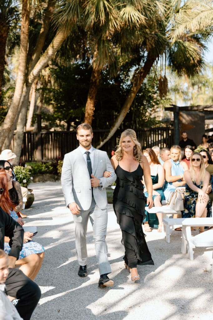 Venice florida private residence wedding bride portrait nikki b photo.jpg00007