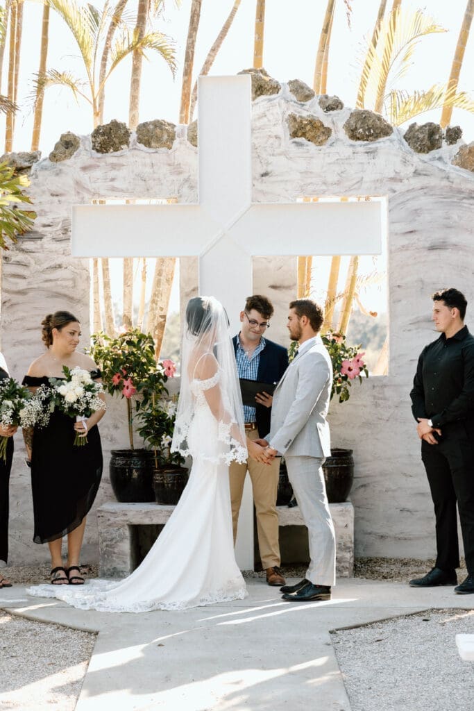 Venice florida private residence wedding couple portrait nikki b photo.jpg00003