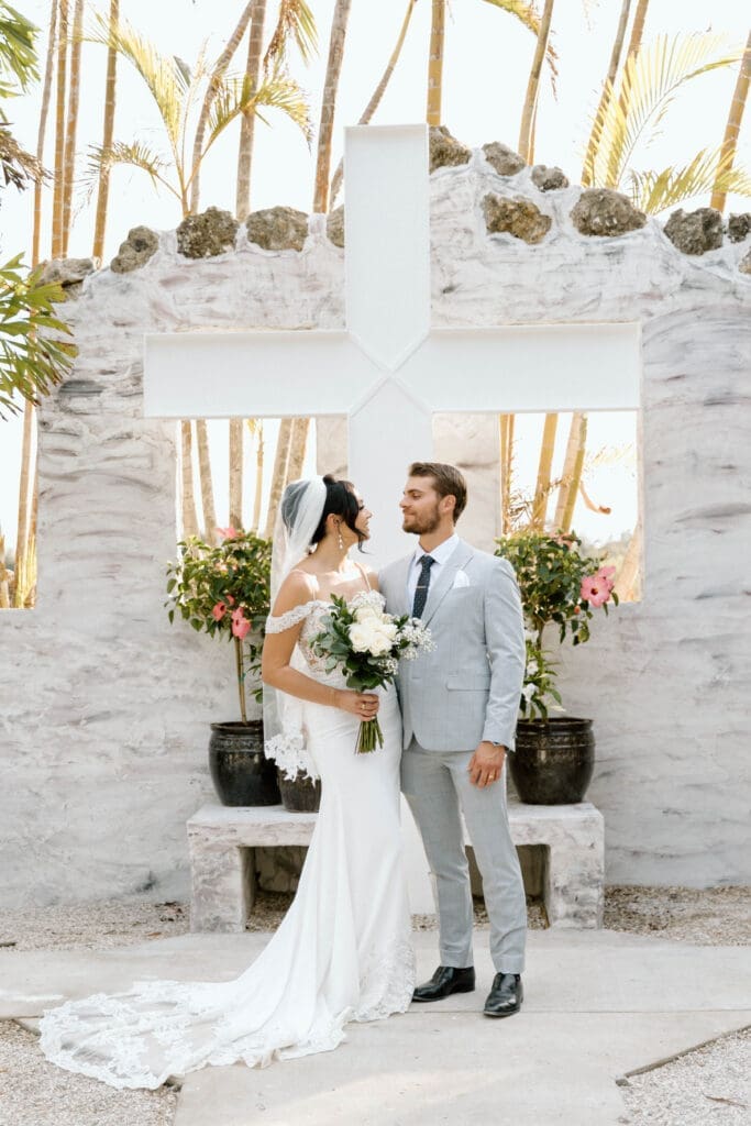 Venice florida private residence wedding couple portrait nikki b photo.jpg00012